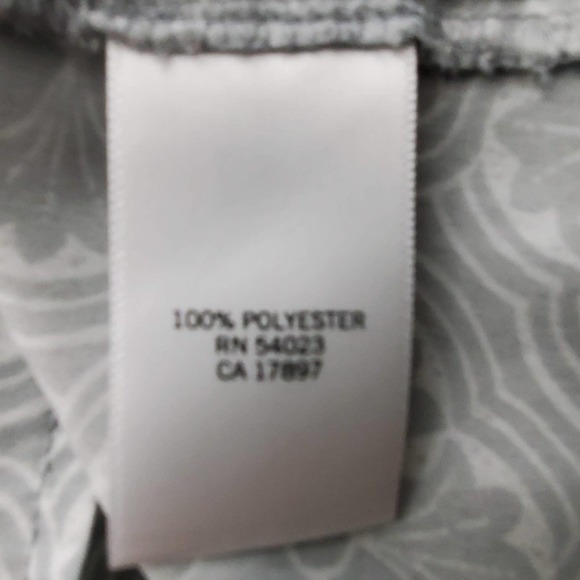 Banana Republic Sleeveless White/Silver Button Up Blouse w/Ruffles and Tie PXS - Picture 6 of 7